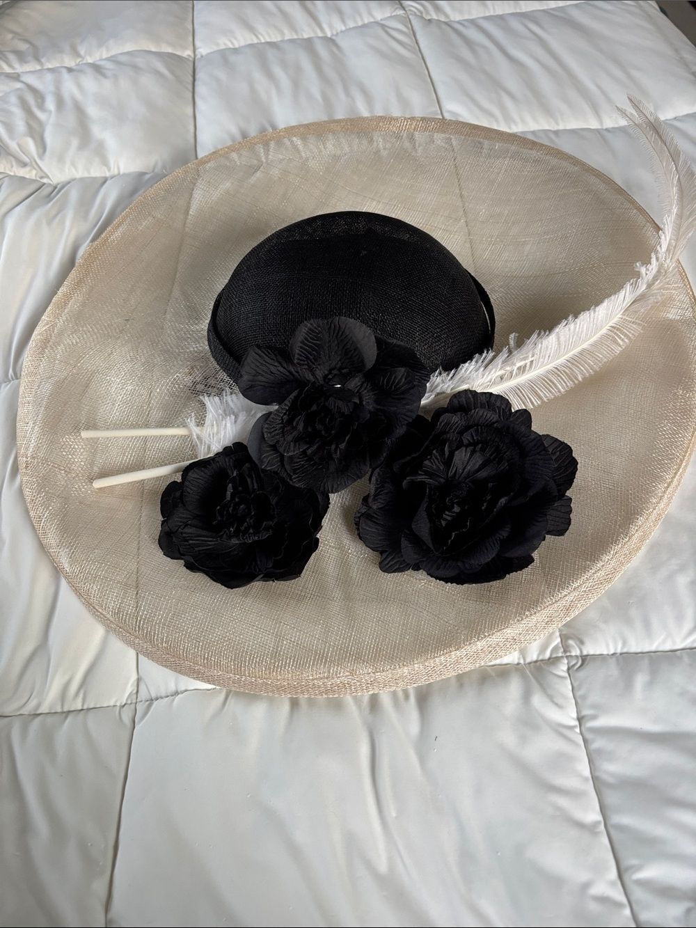 NWT Something Special Sinamay Hat